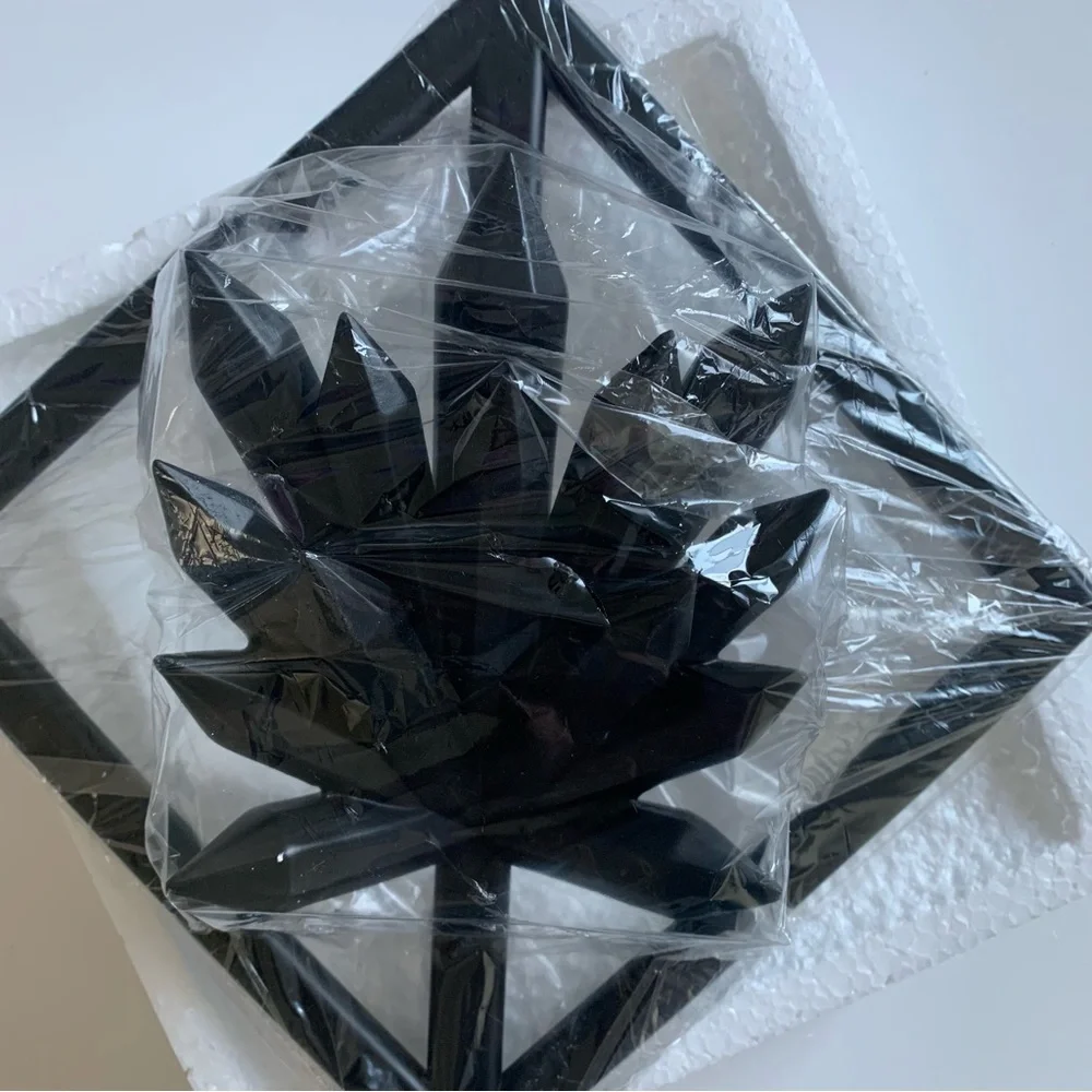 killstar crystal wall hanger
